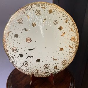 Artichaut cream and gold flat cake platter